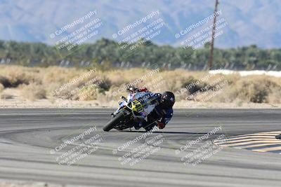 media/Nov-01-2025-CVMA (Sat) [[fc0f7531b8]]/Race 11-Amateur Supersport Open/